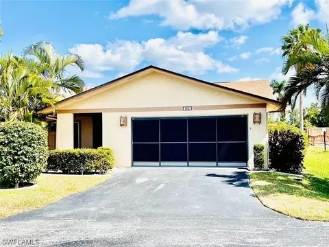 6523 Royal Woods Dr, Fort Myers, FL 33908