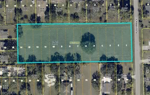1010 Alderman St, Fort Myers, FL 33916