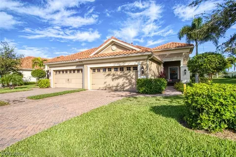 4550 Mystic Blue Way, Fort Myers, FL 33966