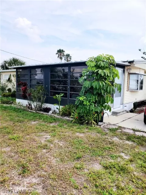 Undisclosed, Saint James City, FL 33956