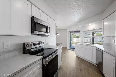 9849 Delaware St, Bonita Springs, FL 34135