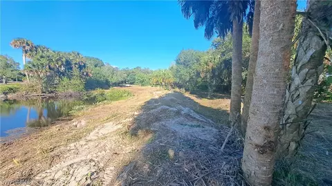 Derby Ln, Moore Haven, FL 33471 photo 16