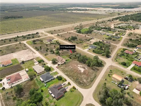 1117-1119 Eisenhower Blvd, Lehigh Acres, FL 33974