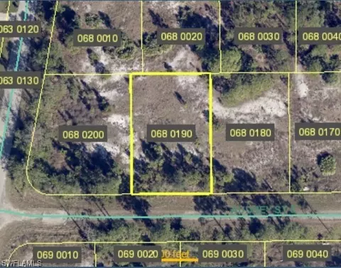 849 Audrey St E, Lehigh Acres, FL 33974