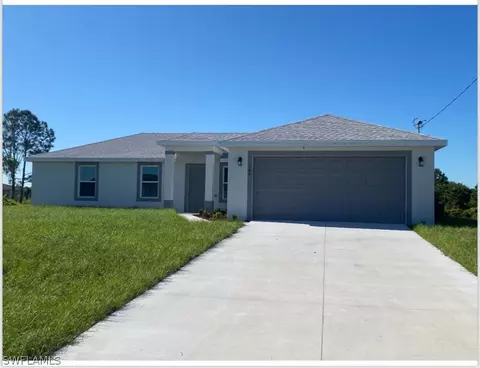740 Foxtail St E, Lehigh Acres, FL 33974