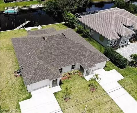 721-723 SW 40th Ter, Cape Coral, FL 33914
