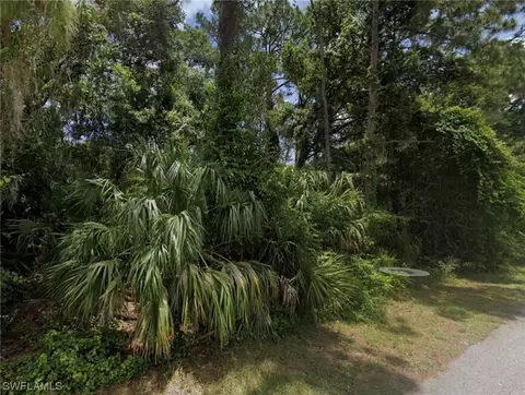 Skrip Ave, North Port, FL 34288