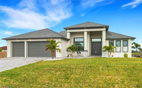 1023 NW 39th Ave, Cape Coral, FL 33993