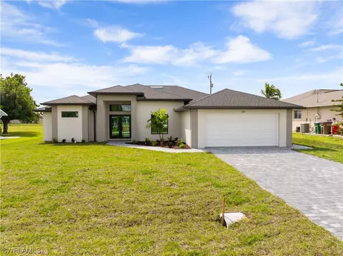 322 NW 5th St, Cape Coral, FL 33993