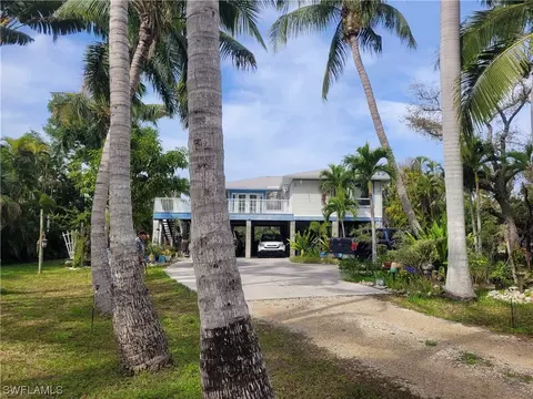 16400 N Oleander Dr, Fort Myers, FL 33908