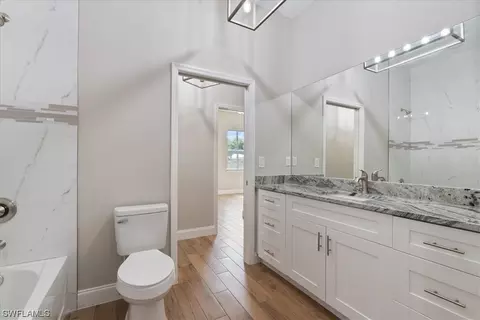 Bath - 3205 E 23rd St, Alva, FL 33920 photo 2 of 7