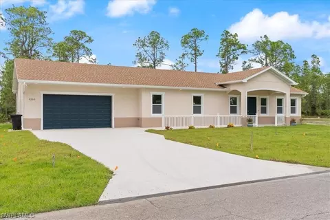 Exterior - 3205 E 23rd St, Alva, FL 33920 photo 8 of 12