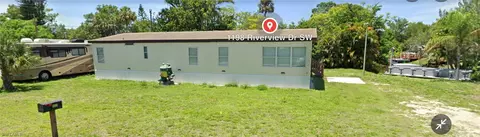 1198 Riverview Dr, Moore Haven, FL 33471 photo 3