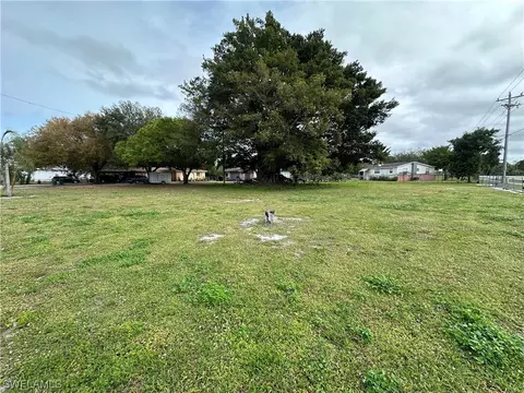 2404 Lake Trafford Rd, Immokalee, FL 34142