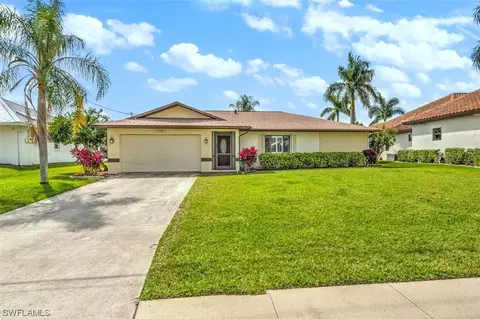 436 Mohawk Pkwy, Cape Coral, FL 33914
