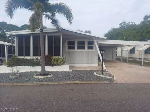 351 Nicklaus Blvd, North Fort Myers, FL 33903