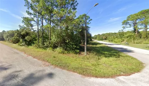 2004 E 7th St, Lehigh Acres, FL 33936 photo 6