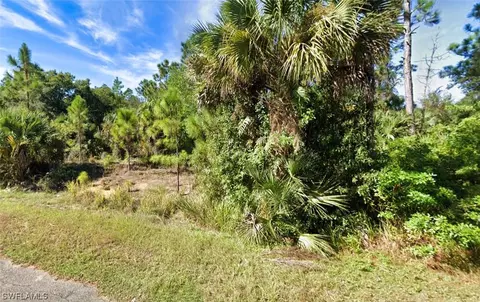 2004 E 7th St, Lehigh Acres, FL 33936 photo 3