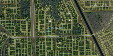 905 Emerald St, Labelle, FL 33935 photo 2
