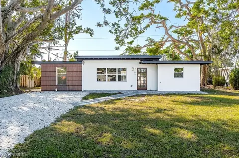 2106 Sunrise Blvd, Fort Myers, FL 33907