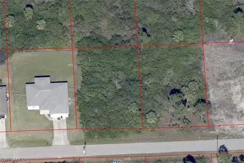 3312 44th St W, Lehigh Acres, FL 33971