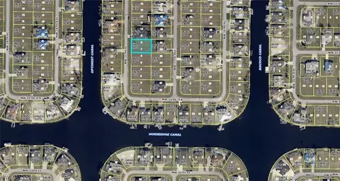 1427 NW 37th Pl, Cape Coral, FL 33993