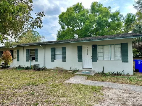 2328-2330 Franklin St, Fort Myers, FL 33901