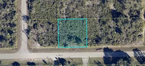 4303 E 23rd St, Alva, FL 33920