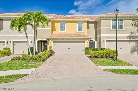 3889 Tilbor Cir, Fort Myers, FL 33916