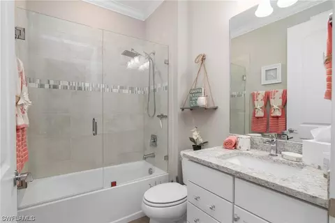Bath - 19867 Bittersweet Ln, Estero, FL 33928 photo 4 of 4