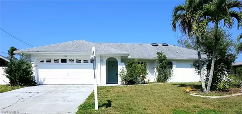 226 NE 14th Pl, Cape Coral, FL 33909