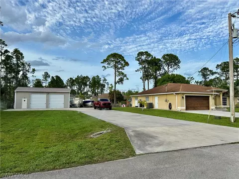 2804 17th St W, Lehigh Acres, FL 33971