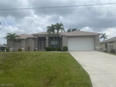 1721 SW 10th Ave, Cape Coral, FL 33991