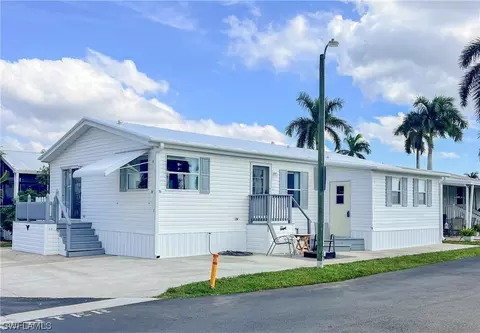 11173 Sunburst Ln, Fort Myers, FL 33908