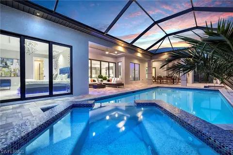 2720 Surfside Blvd, Cape Coral, FL 33914