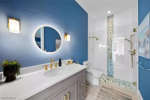 Bath - 7834 Classics Dr, Naples, FL 34113 photo 6 of 6