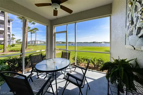 10381 Butterfly Palm Dr #911, Fort Myers, FL 33966