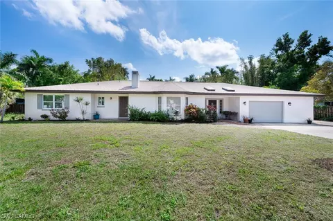 1540 Braman Ave, Fort Myers, FL 33901