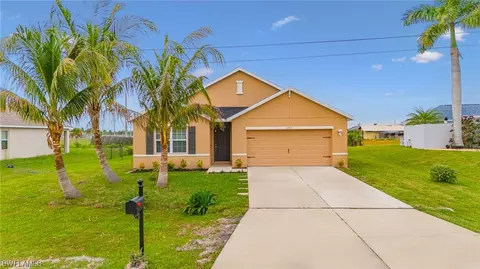 1205 SW 22nd Pl, Cape Coral, FL 33991