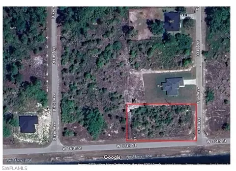 1601 Oak Ave, Lehigh Acres, FL 33972