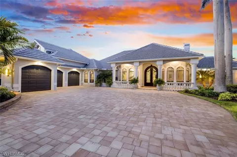 1531 Hermitage Ln, Cape Coral, FL 33914