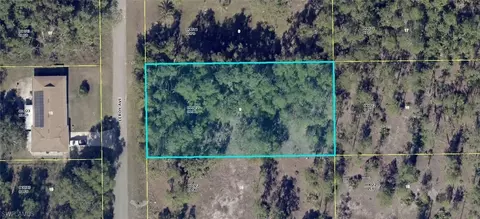 106 Leroy Ave, Lehigh Acres, FL 33936