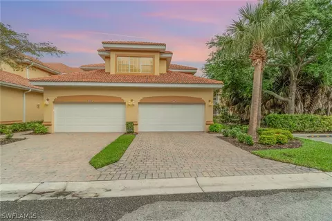 5660 Chelsey Ln #204, Fort Myers, FL 33912