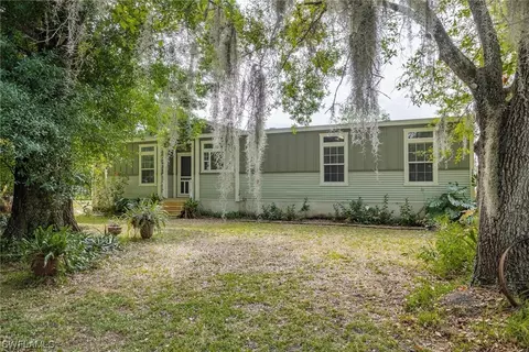 5680 Neal Rd, Fort Myers, FL 33905