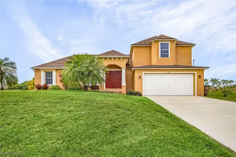 3616 NE 17th Pl, Cape Coral, FL 33909