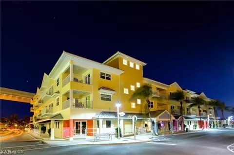 450 Old San Carlos Blvd #212, Fort Myers Beach, FL 33931
