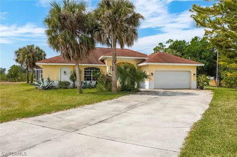 7 Jefferson Ave, Lehigh Acres, FL 33936