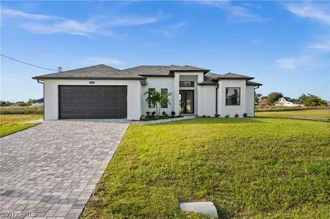 1220 NW 30th Pl, Cape Coral, FL 33993
