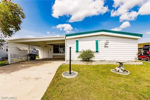 3155 Indian Village Ln, North Fort Myers, FL 33917
