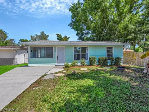 1318 Lavin Ln, North Fort Myers, FL 33917